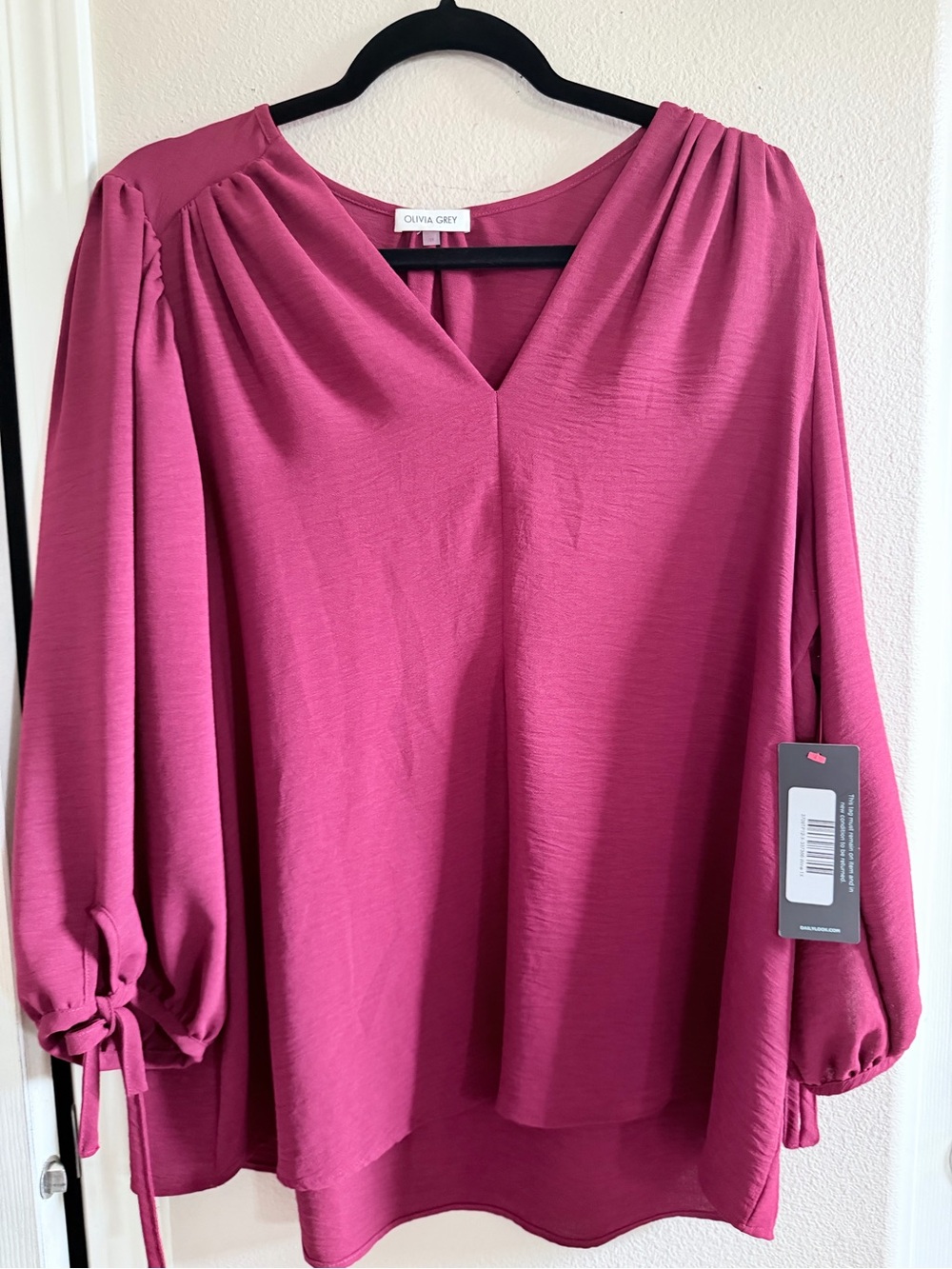 Women's V-Neck Blouse